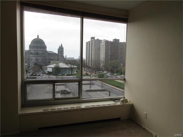 4501 Lindell, St Louis, MO 63108