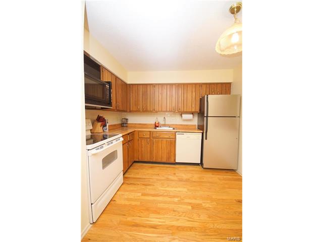 4355 Maryland Avenue, St Louis, MO 63108
