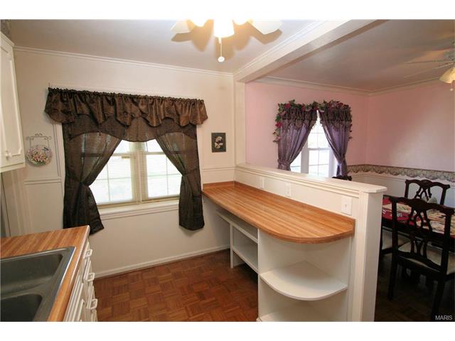 5601 Bancroft Avenue, St Louis, MO 63109