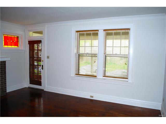 5053 Lindenwood Avenue, St Louis, MO 63109