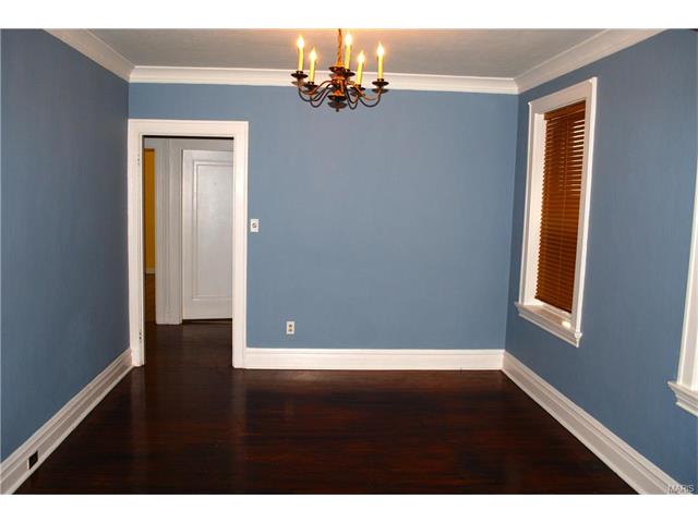 5053 Lindenwood Avenue, St Louis, MO 63109