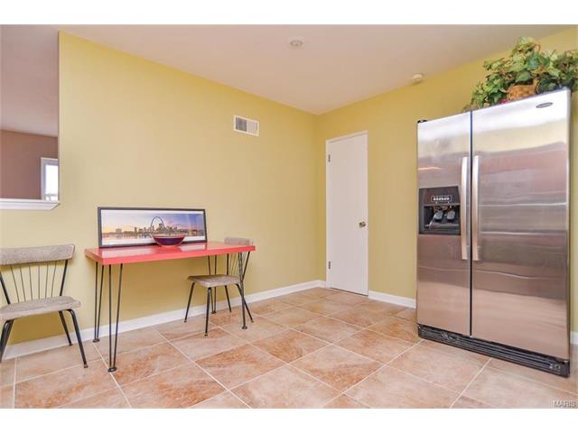 5831 EICHELBERGER Street, St Louis, MO 63109