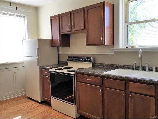 5206 Robert Avenue, St Louis, MO 63109