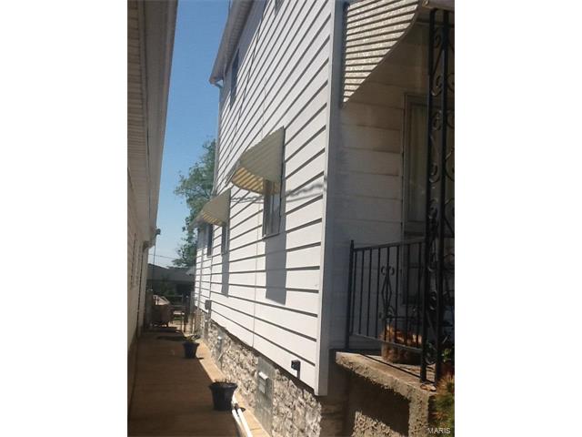 1923 Edwards Street, St Louis, MO 63110