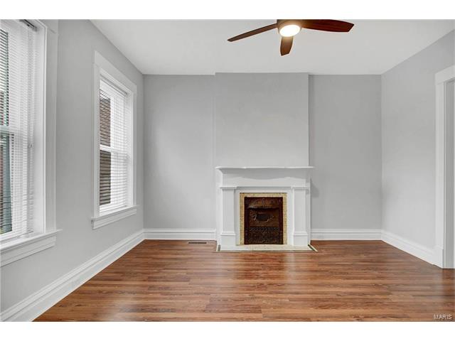 8219 South Pennsylvania Avenue, St Louis, MO 63111