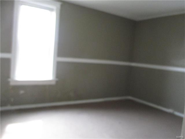 4242 Oregon Avenue, St Louis, MO 63111