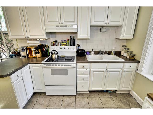 712 Wilmington Avenue, St Louis, MO 63111