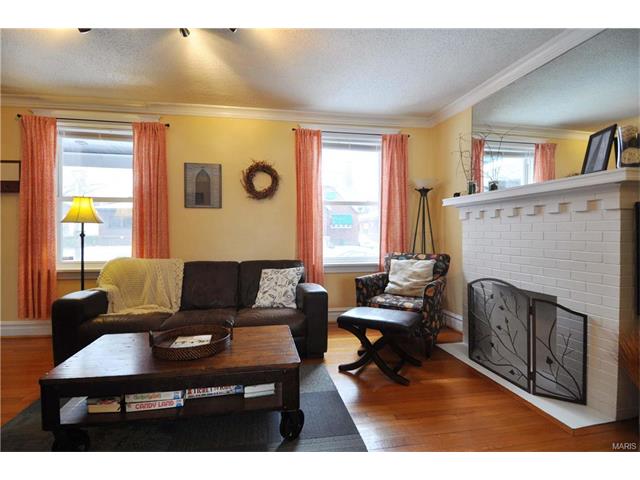 6015 Tennessee Avenue, St Louis, MO 63111