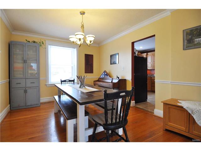 6015 Tennessee Avenue, St Louis, MO 63111