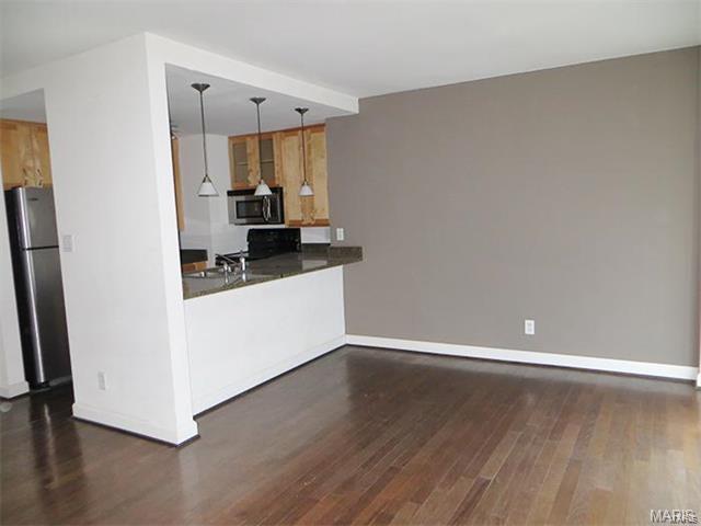 5330 Pershing Avenue, St Louis, MO 63112