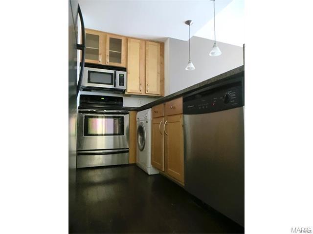 5330 Pershing Avenue, St Louis, MO 63112