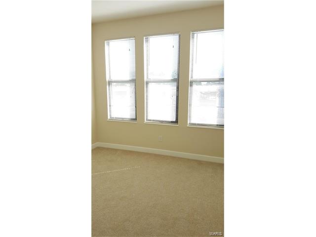 5646 Waterman Boulevard, St Louis, MO 63112