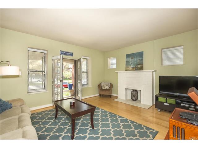5631 Pershing Avenue, St Louis, MO 63112