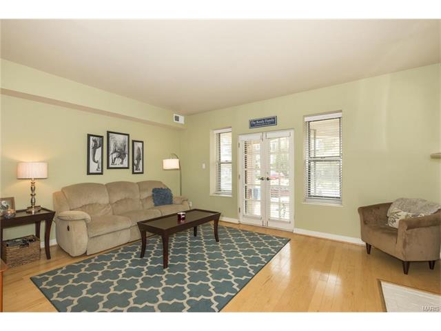 5631 Pershing Avenue, St Louis, MO 63112