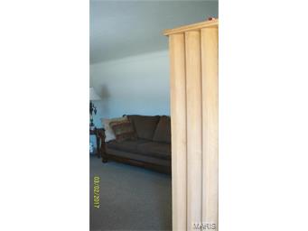 2046 Goodale Ave, St Louis, MO 63114