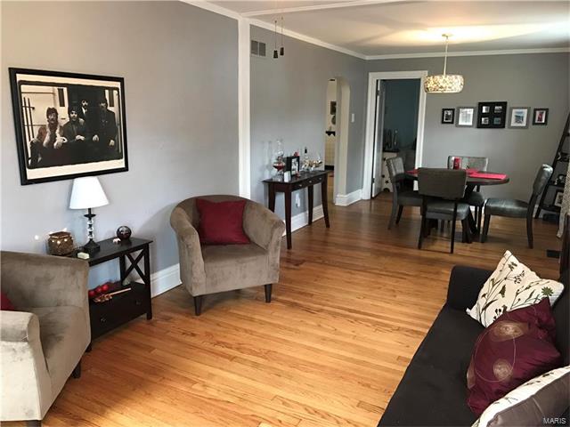 2412 Hartland Avenue, St Louis, MO 63114
