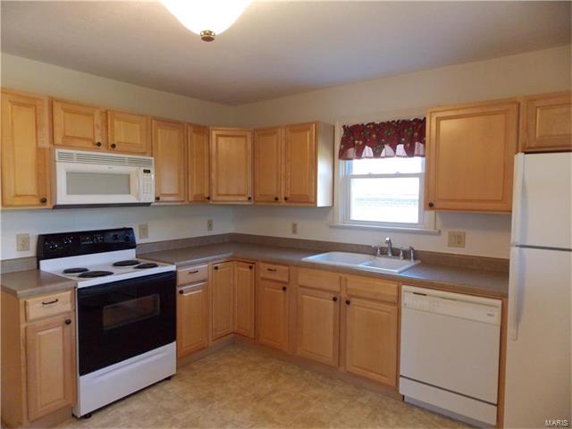 9116 Palmer Avenue, St Louis, MO 63114
