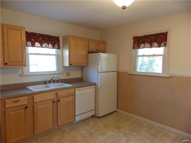 9116 Palmer Avenue, St Louis, MO 63114