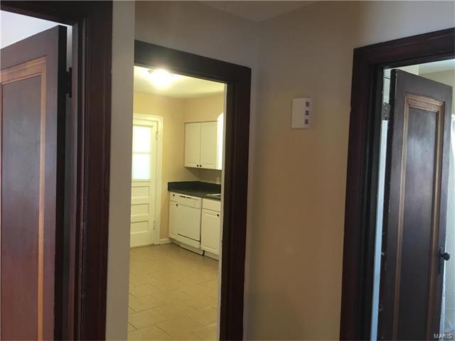 2327 Brown Road, St Louis, MO 63114