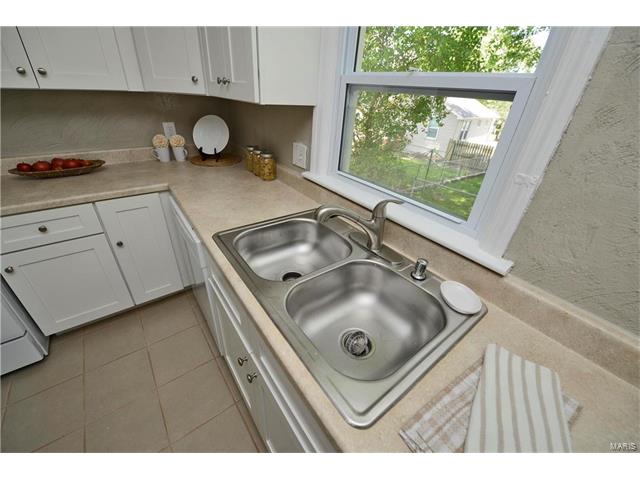 9604 Sievers, St Louis, MO 63114