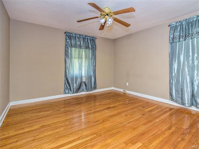 3616 Brown, St Louis, MO 63114
