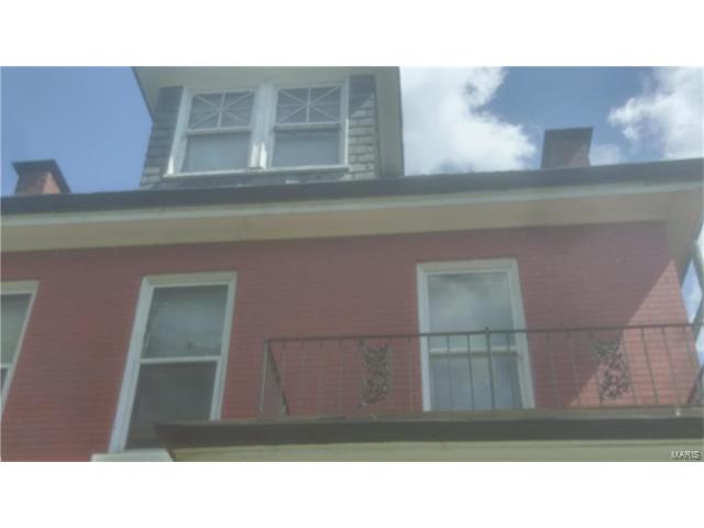 4538 Red Bud Avenue, St Louis, MO 63115
