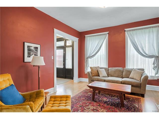 4016 Meramec, St Louis, MO 63116