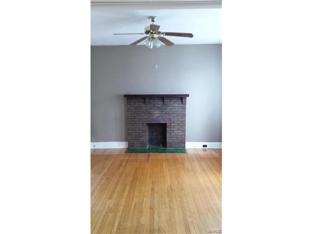 3708 Gustine Avenue, St Louis, MO 63116