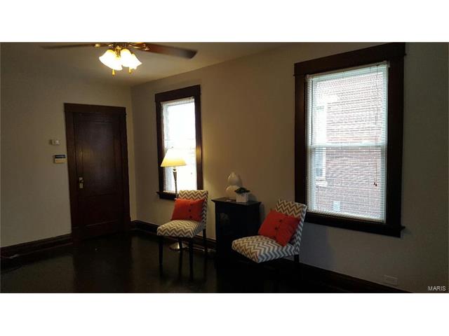 4807 Terrace Avenue, St Louis, MO 63116