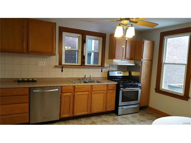 4807 Terrace Avenue, St Louis, MO 63116