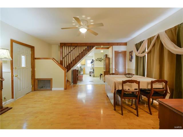 4342 Frieda Avenue, St Louis, MO 63116