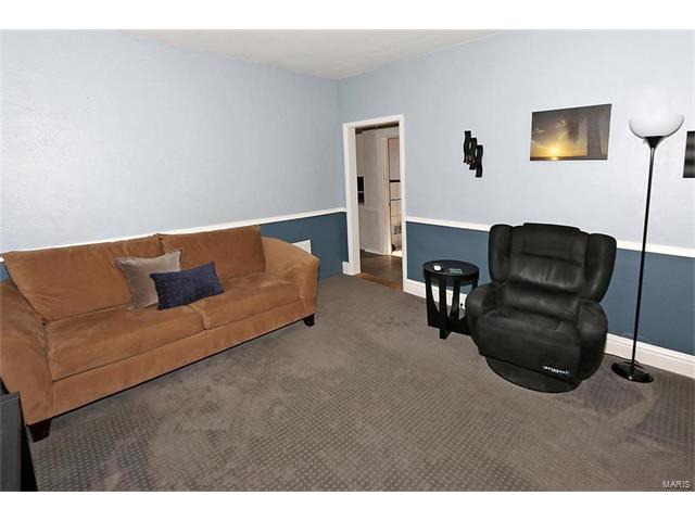 7326 Eugene Avenue, St Louis, MO 63116