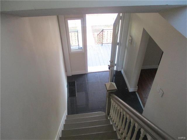 4218 Connecticut Street, St Louis, MO 63116