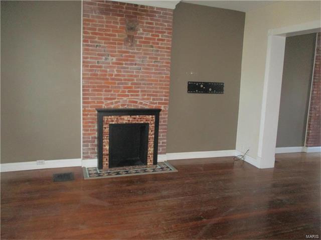 4218 Connecticut Street, St Louis, MO 63116