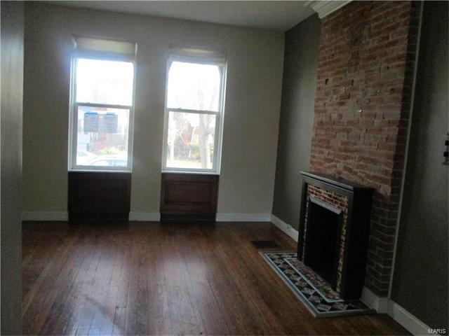 4218 Connecticut Street, St Louis, MO 63116