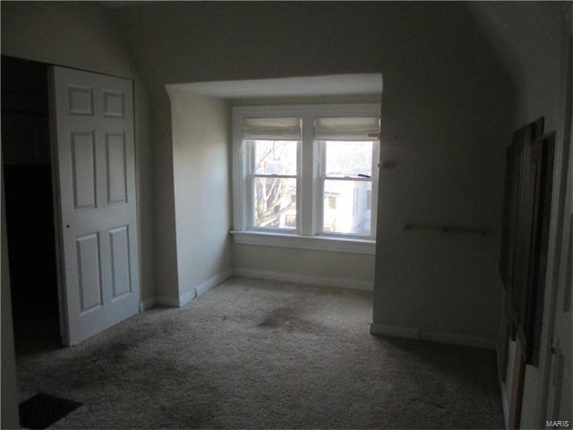 4218 Connecticut Street, St Louis, MO 63116