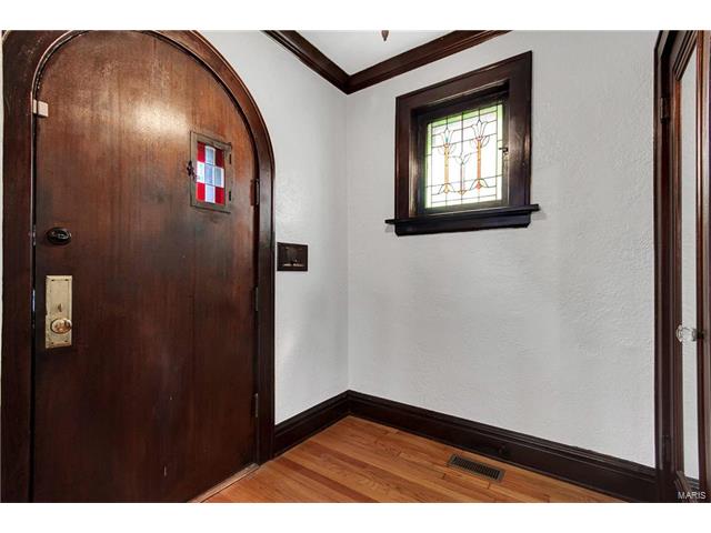 4043 South Spring Avenue, St Louis, MO 63116