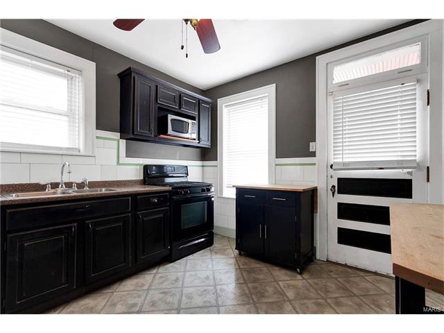 4043 South Spring Avenue, St Louis, MO 63116