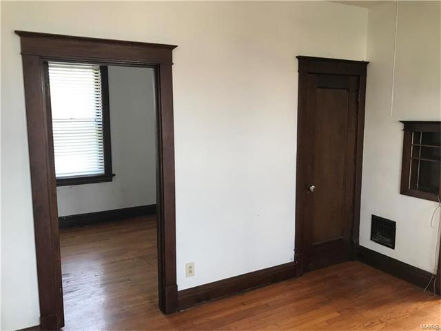 3541 South Spring Avenue, St Louis, MO 63116