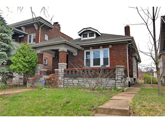 6131 Dewey Avenue, St Louis, MO 63116