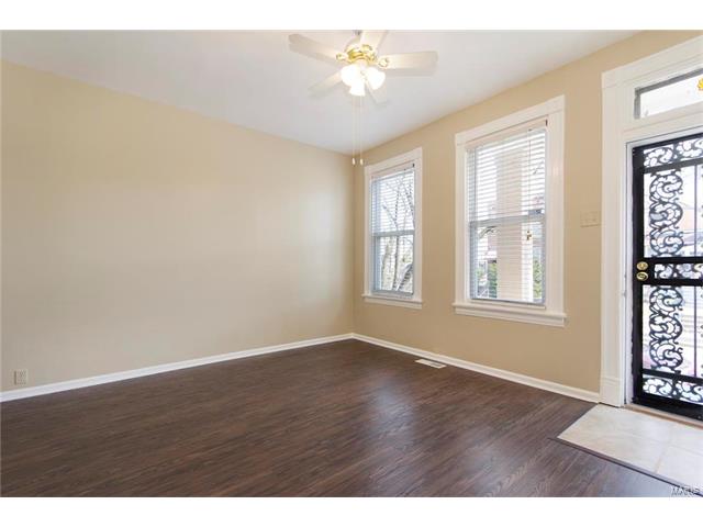4066 Taft Avenue, St Louis, MO 63116