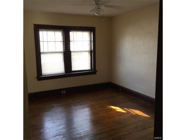 3943 Meramec Street, St Louis, MO 63116