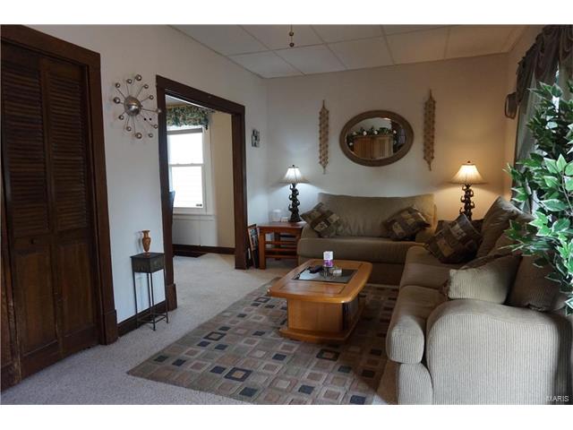 3741 Neosho Street, St Louis, MO 63116