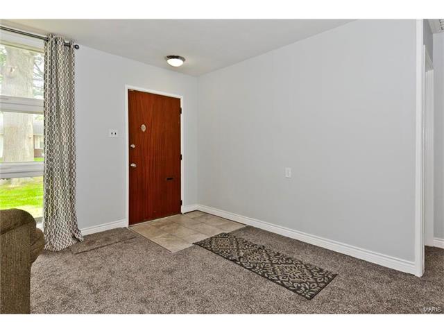 7424 Jeanene Avenue, St Louis, MO 63116