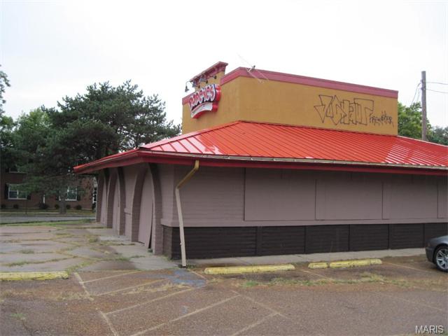 3657 Gravois Avenue, St Louis, MO 63116