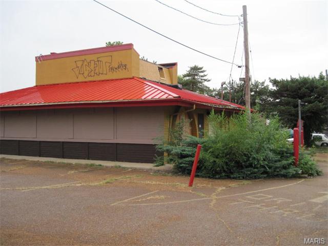 3657 Gravois Avenue, St Louis, MO 63116