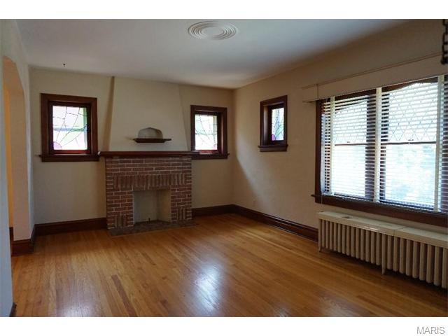 4139 Alma Avenue, St Louis, MO 63116