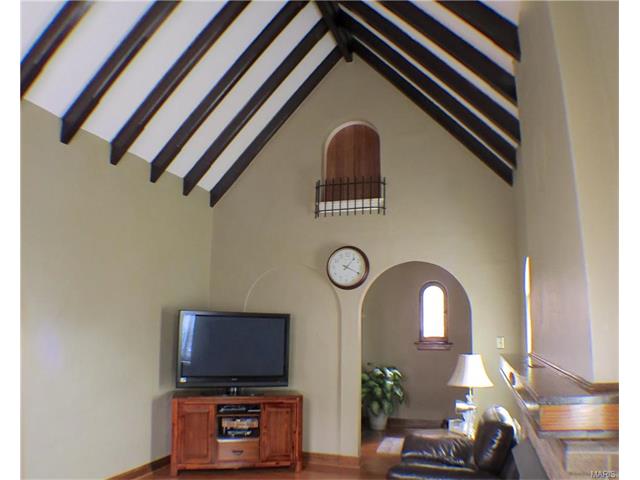 4085 Haven, St Louis, MO 63116