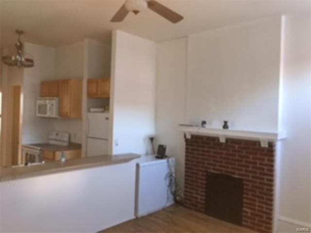 3243 Texas AVE, St Louis, MO 63118
