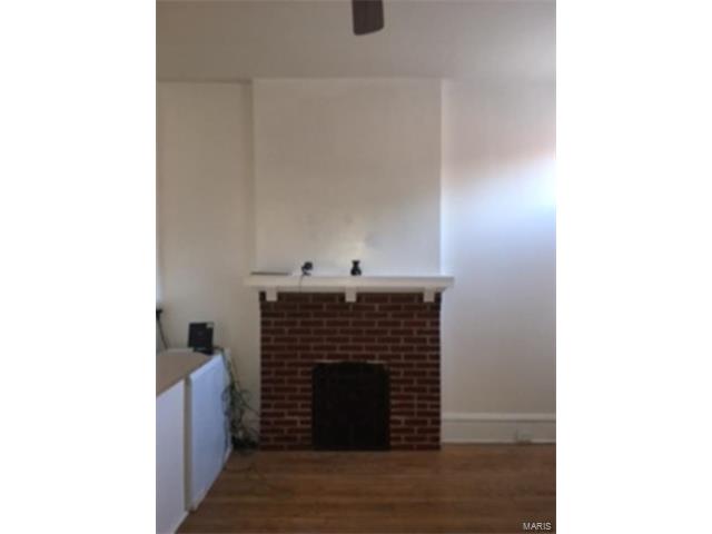 3243 Texas AVE, St Louis, MO 63118